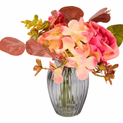 Boeket kunstbloemen in vaas
