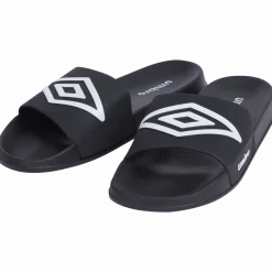 Umbro slippers